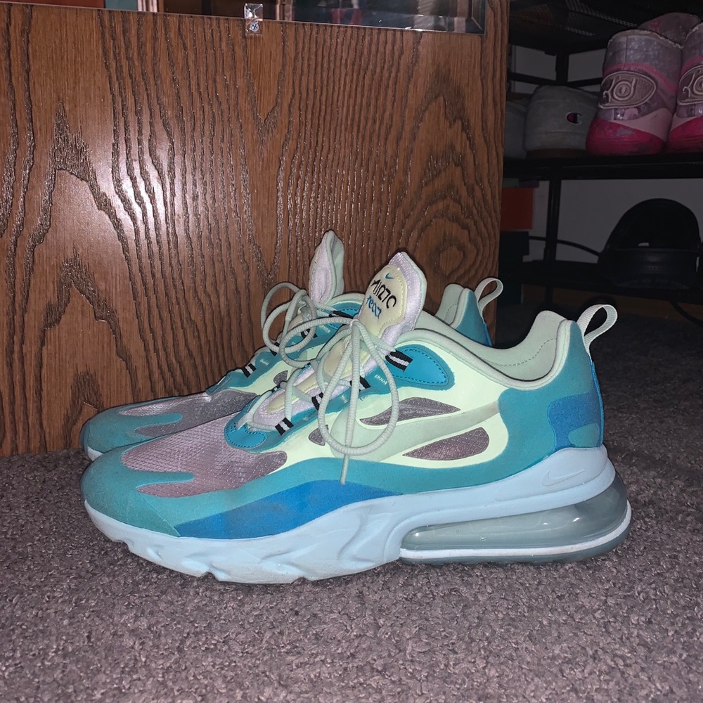 Air max 270 react